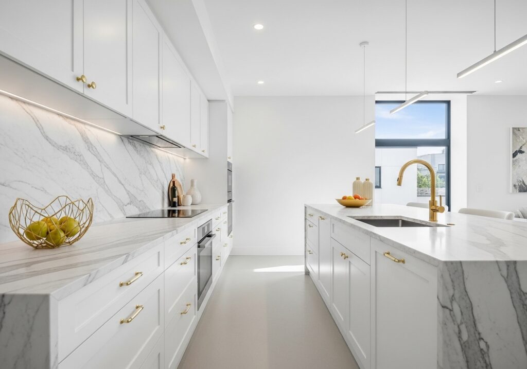 Elegant modern Kitchen Decoration